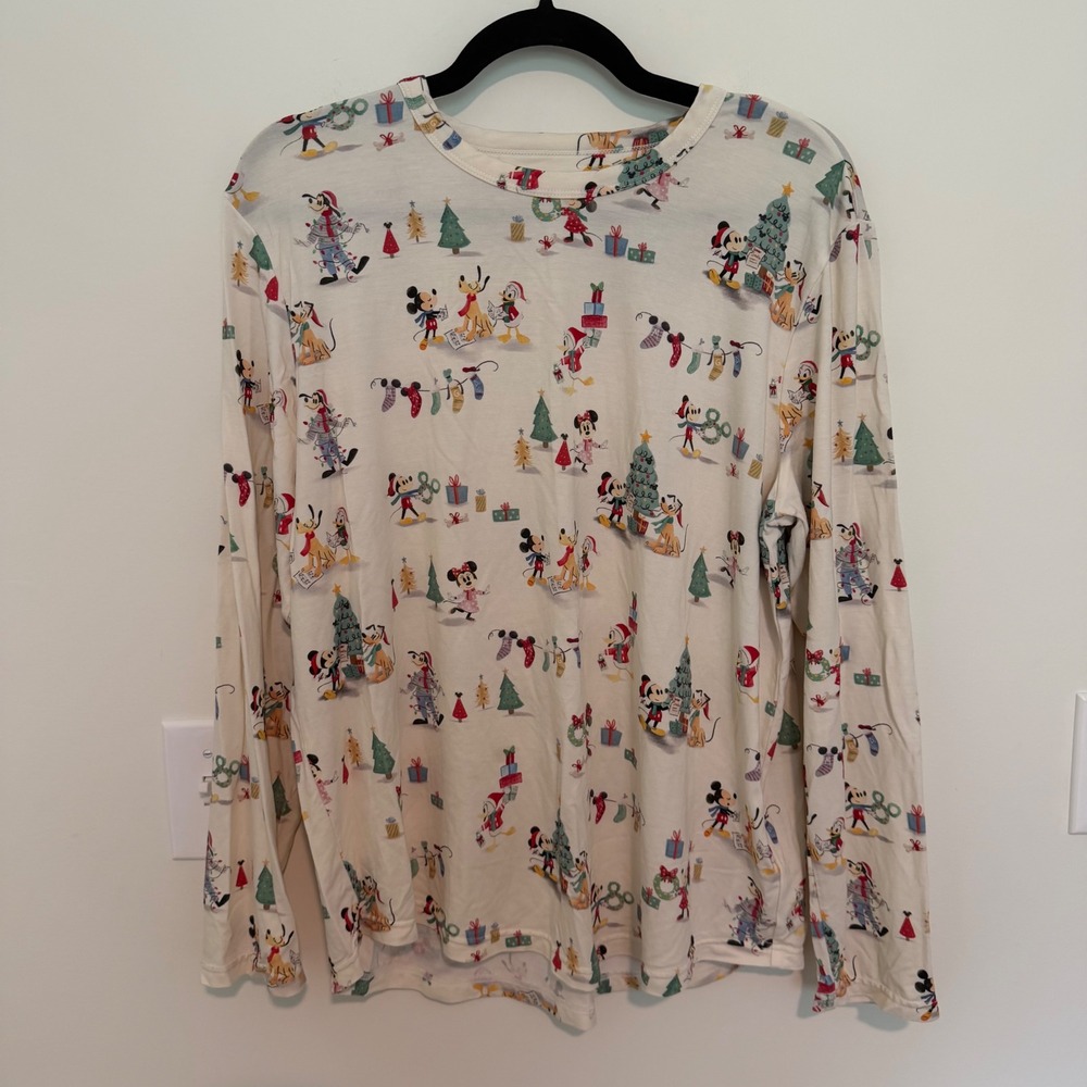 Pottery Barn Kids Disney Mickey and Friends Christmas Pajama Top Adult Medium‎ M